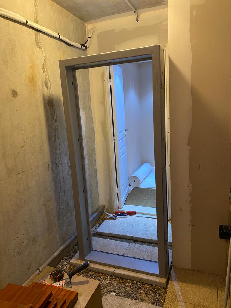 Fourniture et pose de portes fortes - PSC - Positive Stress center ...